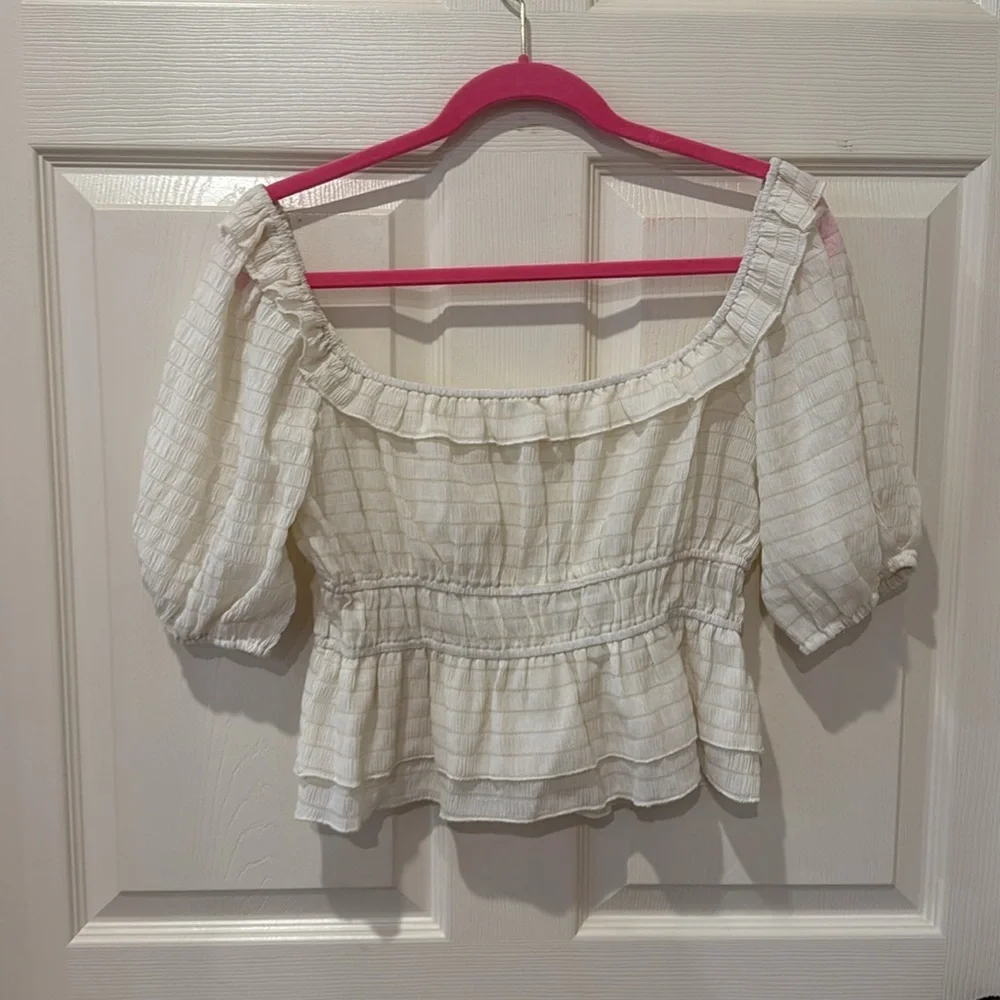 Lush cream cropped top, medium - Picture 8 of 9